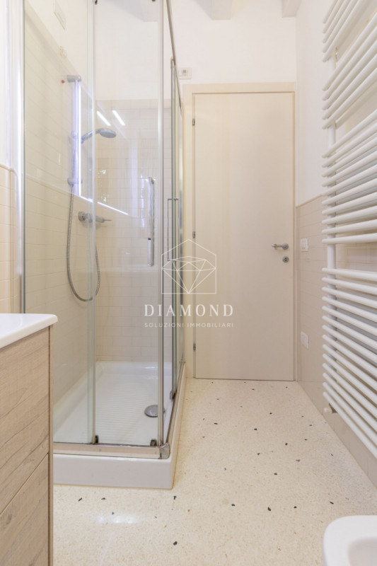 Falzè di Trevignano: mini appartamento al piano terra, inserito all'interno di un residence di pr...