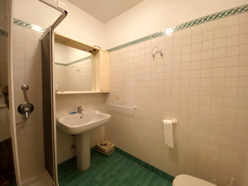 A pochi passi da Piazza Pola, in un elegante palazzina d’epoca completamente ristrutturata, di so...