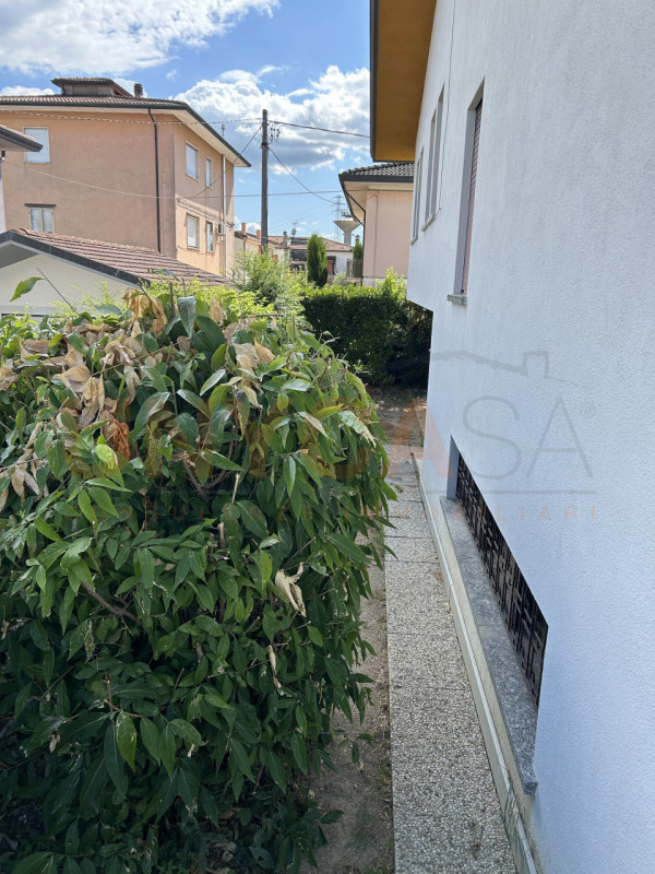 GRISIGNANO DI ZOCCO: casa singola, perfetta per famiglie in crescita che cercano un'abitazione co...