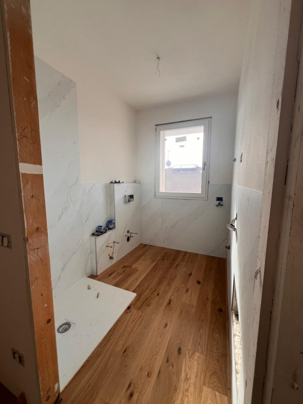 VIGODARZERE rif. A236: in posizione comoda ai principali servizi, Casa su Misura ha il piacere di...