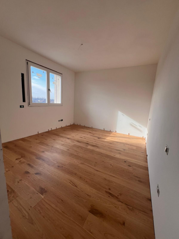 VIGODARZERE rif. A236: in posizione comoda ai principali servizi, Casa su Misura ha il piacere di...