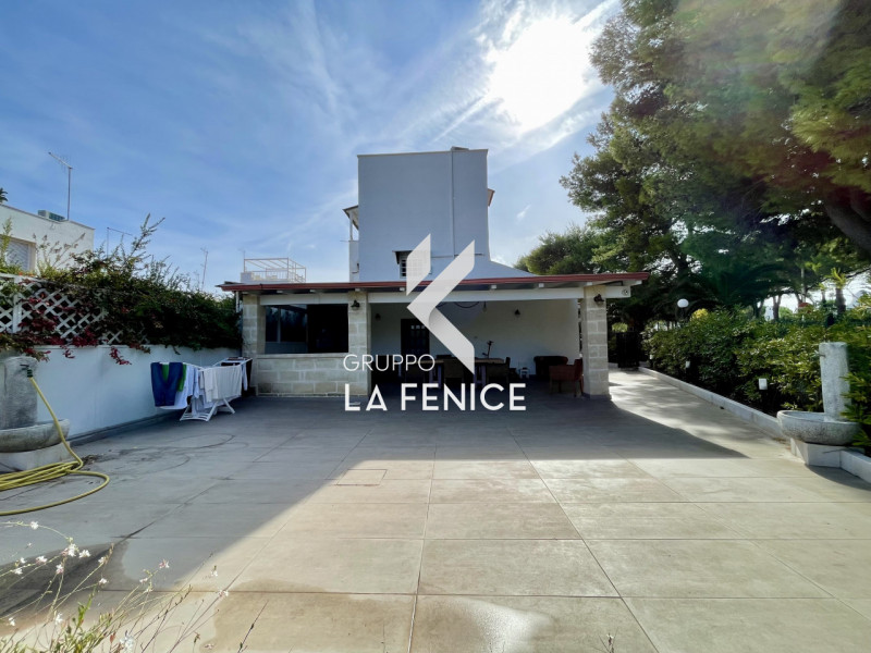 Ostuni Vendita Villa contemporanea