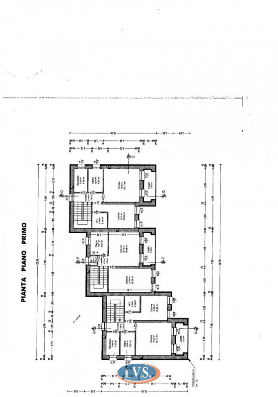 Scopri queste affascinanti porzioni di case a schiera o porzioni di bifamiliari situate a due pas...