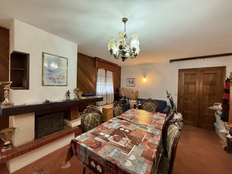 Ciao da Arcobaleno Immobiliare, stai cercando un'ampia casa singola con la possibilità di ricavar...