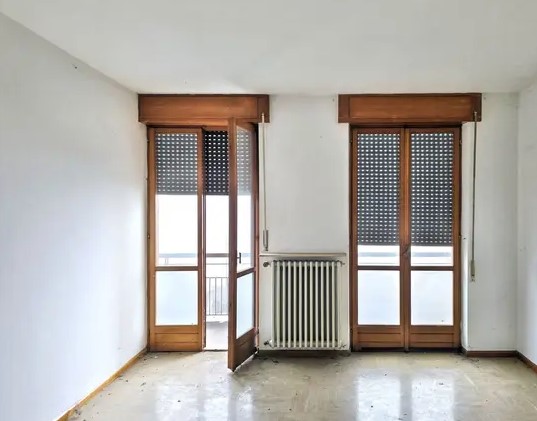 Rif. A.A.9-22-2536084

Vendita all'asta - appartamento al 1° piano con cantina in data 4 dicembre...