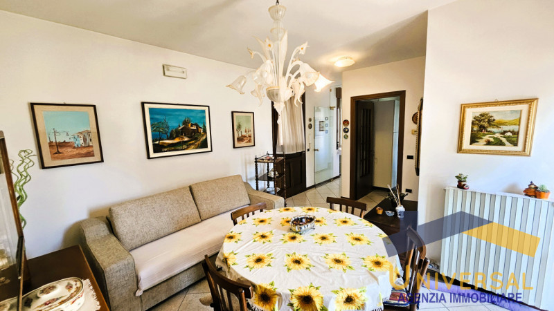 CAMPODARSEGO – fraz. SANT’ ANDREA In centro paese, cosa che permette di raggiungere tutti i servi...