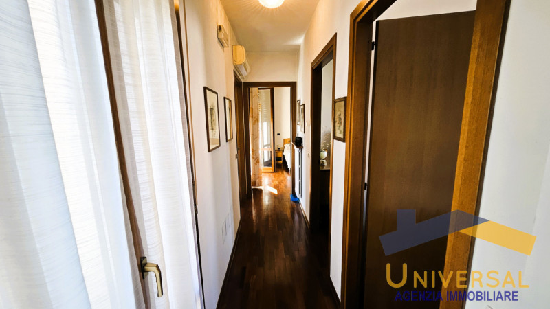 CAMPODARSEGO – fraz. SANT’ ANDREA In centro paese, cosa che permette di raggiungere tutti i servi...