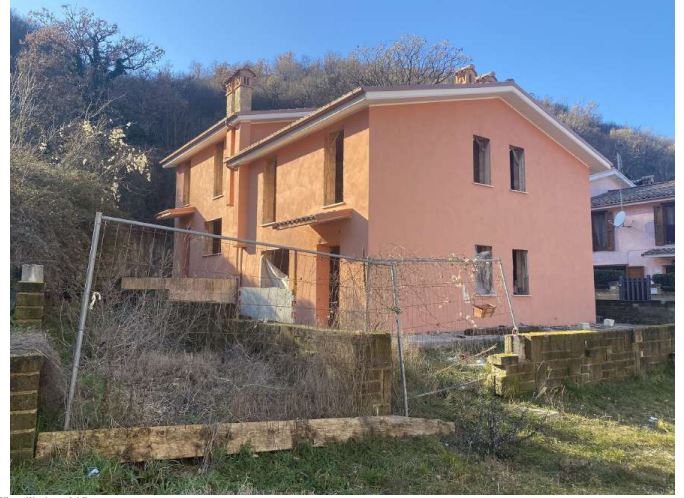 Rocca di Botte Vendita Casa singola