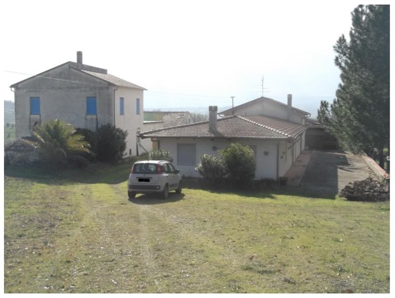 Nocciano Vendita Villa