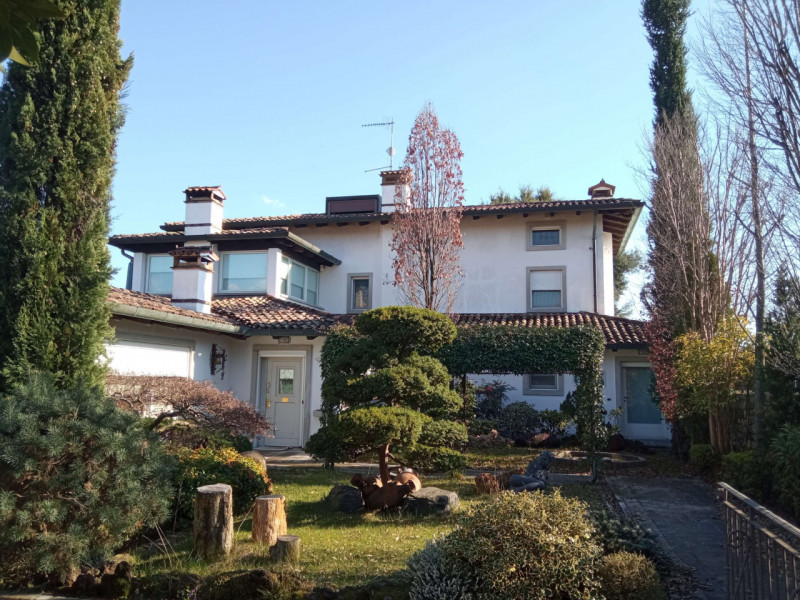 Moruzzo Vendita Villa