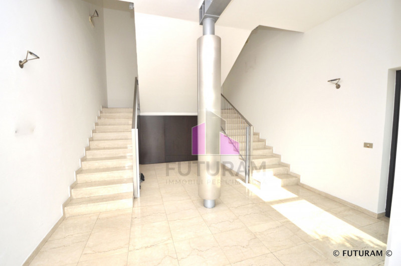 MONTICELLO CONTE OTTO (CAVAZZALE) - Rif. 592FUTURAM - PER INFO 0444/310220

Su zona artigianale s...