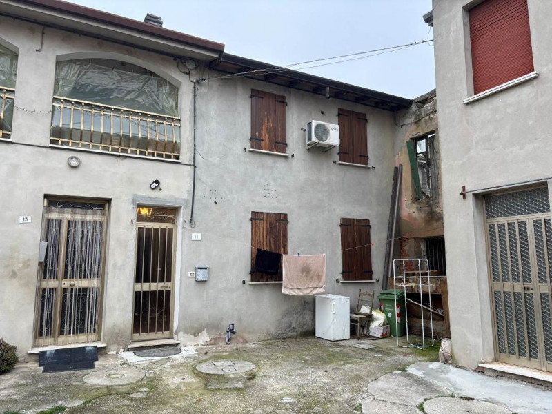 Quingentole Vendita Appartamento