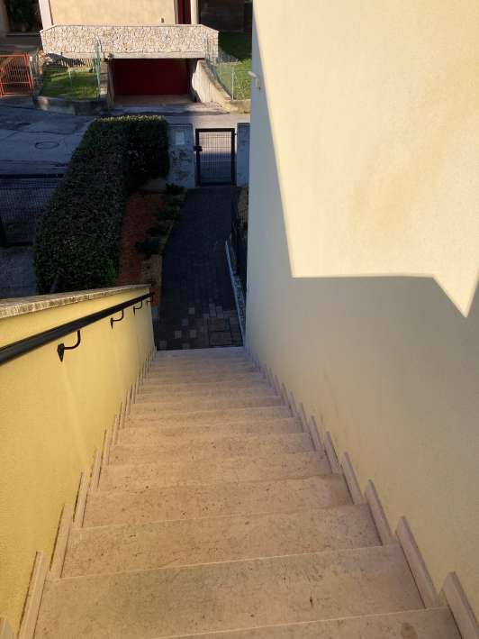 APPARTAMENTO ALL'ASTA A BARBARANO MOSSANO (VI)

Una bellissima proprietà è in vendita all'asta a ...