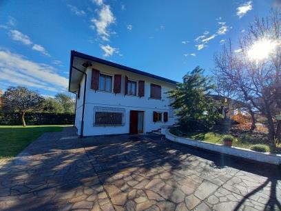 Mira Vendita Villa