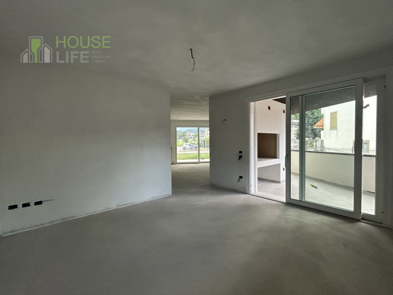 SCHIO – S.S. TRINITA’: elegante APPARTAMENTO TRICAMERE in bifamiliare sovrapposta posto al piano ...