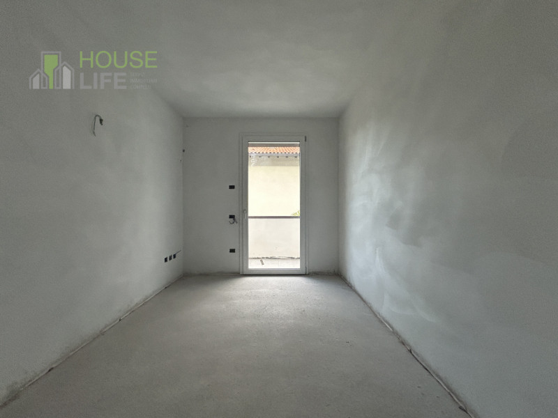 SCHIO – S.S. TRINITA’: elegante APPARTAMENTO TRICAMERE in bifamiliare sovrapposta posto al piano ...