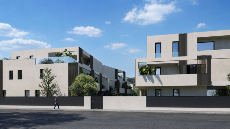 Scopri uno splendido appartamento trilocale in vendita nella prestigiosa zona di Roncaglia, nel c...