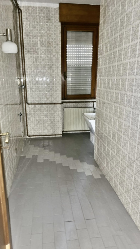 (Per INFO 3316190143) A Montebelluna, in zona centrale, proponiamo in vendita un bellissimo attic...