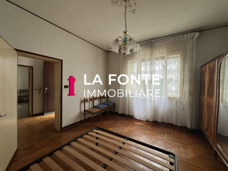 CAPRICCIO DI VIGONZA - CASA SINGOLA - con ampi spazi e potenzialità in un'ottima zona, questa abi...