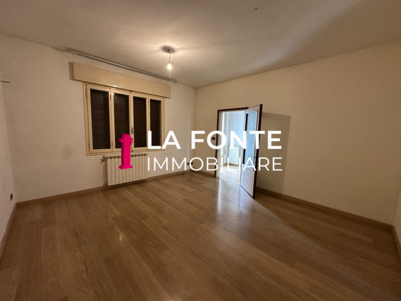 CAPRICCIO DI VIGONZA - CASA SINGOLA - con ampi spazi e potenzialità in un'ottima zona, questa abi...