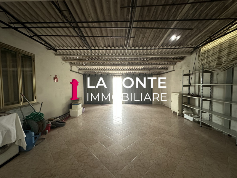 CAPRICCIO DI VIGONZA - CASA SINGOLA - con ampi spazi e potenzialità in un'ottima zona, questa abi...