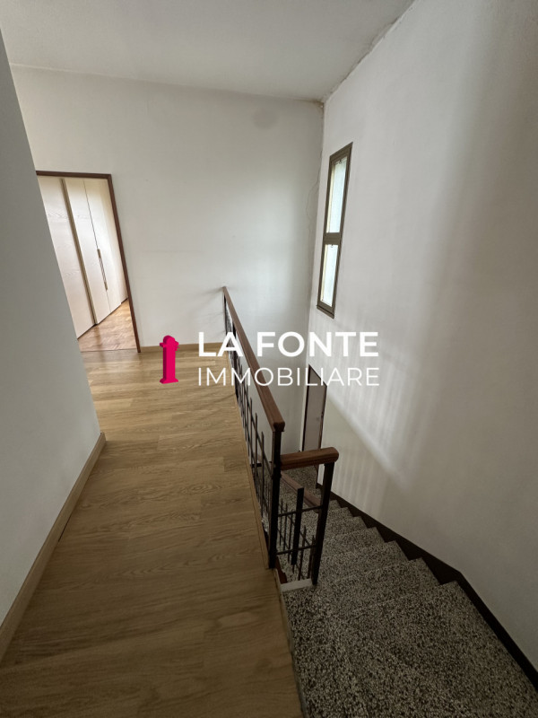 CAPRICCIO DI VIGONZA - CASA SINGOLA - con ampi spazi e potenzialità in un'ottima zona, questa abi...