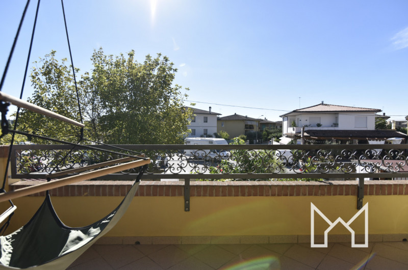 BASSANO DEL GRAPPA - In zona centro studi proponiamo abitazione indipendente disposta su due live...