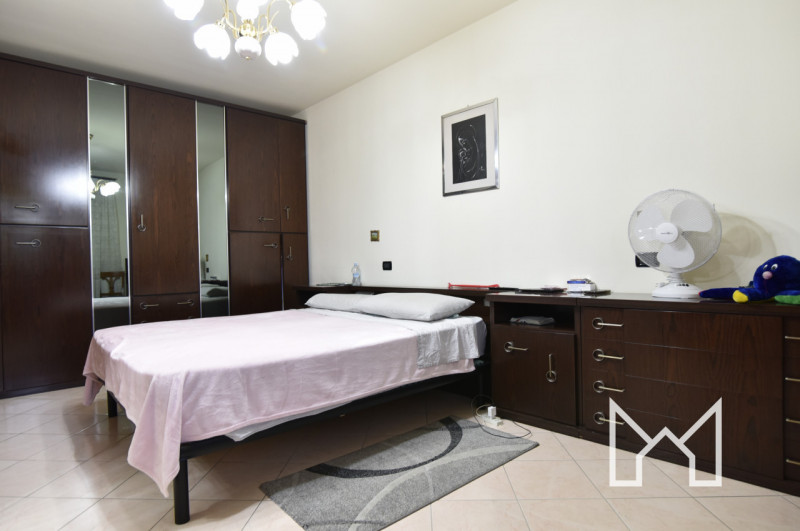 BASSANO DEL GRAPPA - In zona centro studi proponiamo abitazione indipendente disposta su due live...