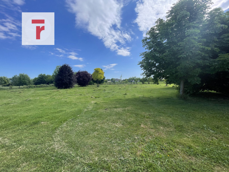 Benvenuti in questa residenza di prestigio che rappresenta un perfetto equilibrio tra lusso conte...