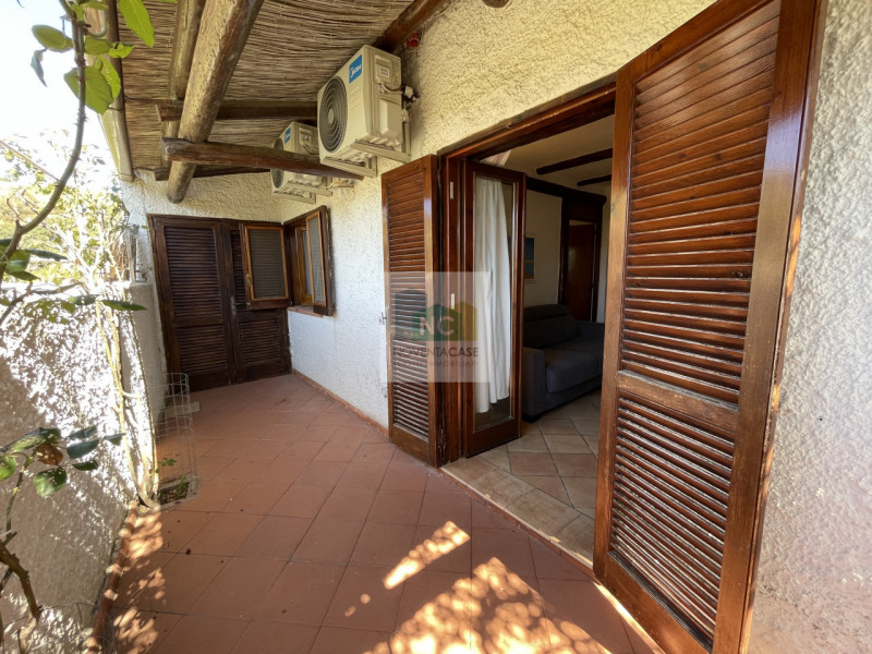 Situato nel cuore di Panza, una delle località più incantevoli del comune di Forio, proponiamo in...