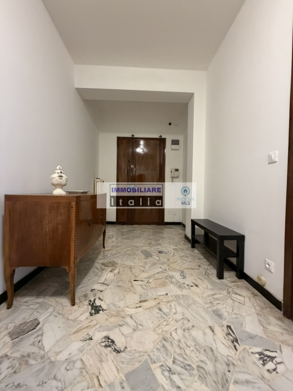 Padova centro (corso Milano): Se state cercando un'abitazione spaziosa e luminosa, non perdete qu...