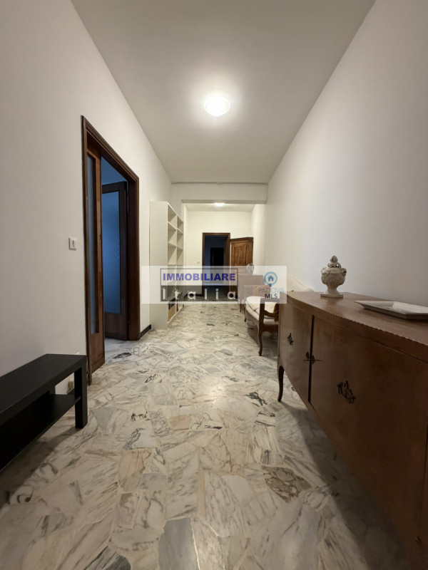 Padova centro (corso Milano): Se state cercando un'abitazione spaziosa e luminosa, non perdete qu...