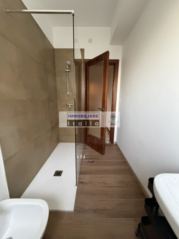 Padova centro (corso Milano): Se state cercando un'abitazione spaziosa e luminosa, non perdete qu...