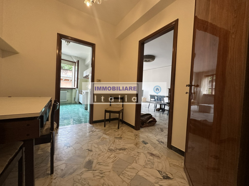 Annuncio dedicato alla locazione per STUDENTI UNIVERSITARI: Se state cercando un'abitazione spazi...