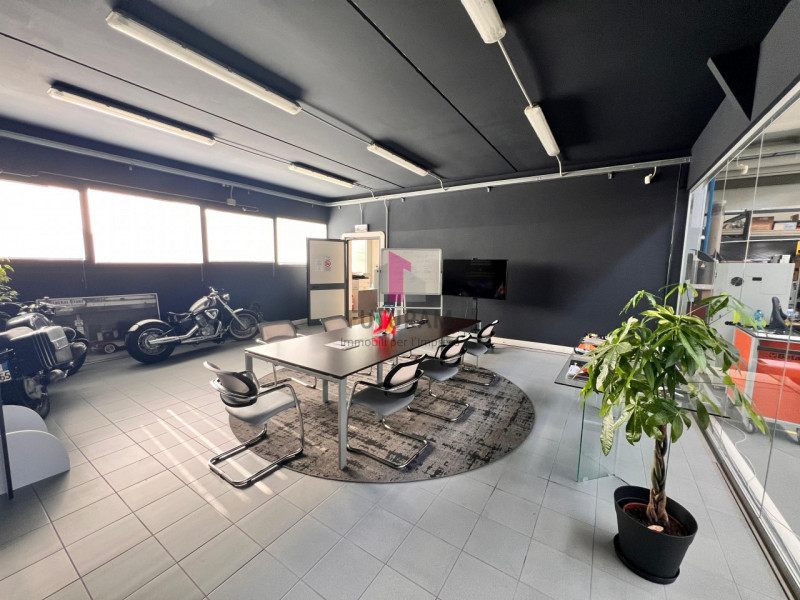 VICENZA NORD (CAVAZZALE) - Rif. 593FUTURAM - PER INFO 0444/310220

Su zona artigianale si propone...