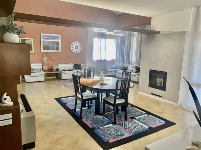 (Per INFO 3316190143) A Fontaniva, in una zona residenziale molto tranquilla, proponiamo in vendi...