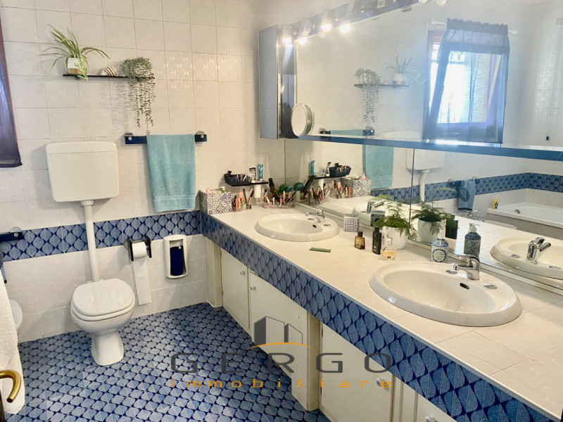 (Per INFO 3316190143) A Fontaniva, in una zona residenziale molto tranquilla, proponiamo in vendi...