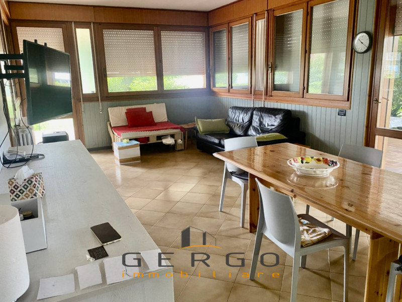 (Per INFO 3316190143) A Fontaniva, in una zona residenziale molto tranquilla, proponiamo in vendi...