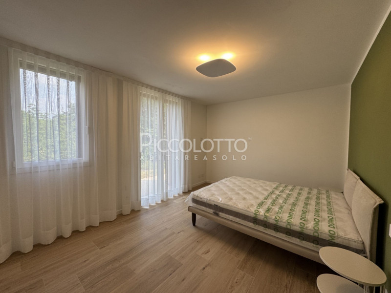 Rif. A5328 - Asolo, splendida abitazione indipendente, recentemente ristrutturata, disponibile in...