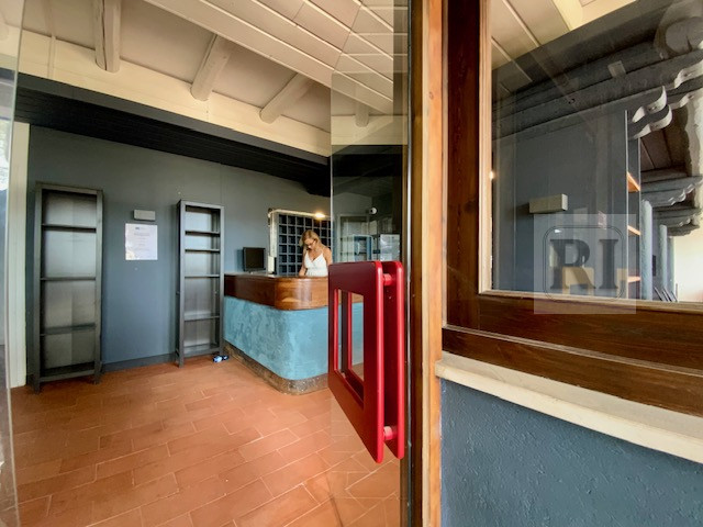 Cerchi indipendenza ma anche vita di comunità?
Le nostre camere singole offrono privacy e comfort...