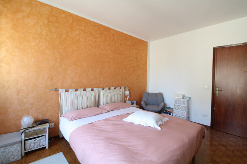 MONSELICE: proponiamo in vendita un luminoso e spazioso appartamento quadrilocale di ben 140 mq s...