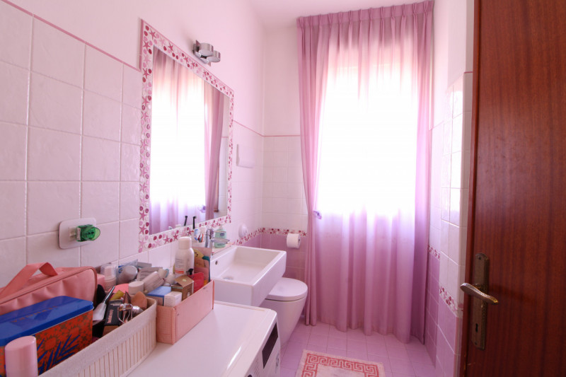 MONSELICE: proponiamo in vendita un luminoso e spazioso appartamento quadrilocale di ben 140 mq s...