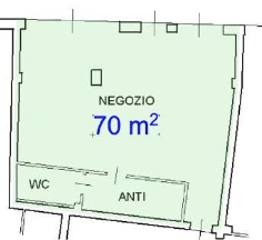 CHIAMPO (VI) PIAZZALE MARIANO RUMOR - Piena proprietà di negozio al piano terra, posto in posizio...