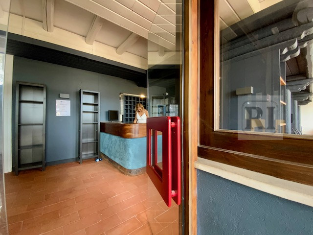 Cerchi indipendenza ma anche vita di comunità?
Le nostre camere singole offrono privacy e comfort...