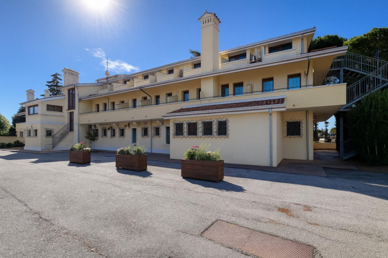 Cerchi indipendenza ma anche vita di comunità?
Le nostre camere singole offrono privacy e comfort...