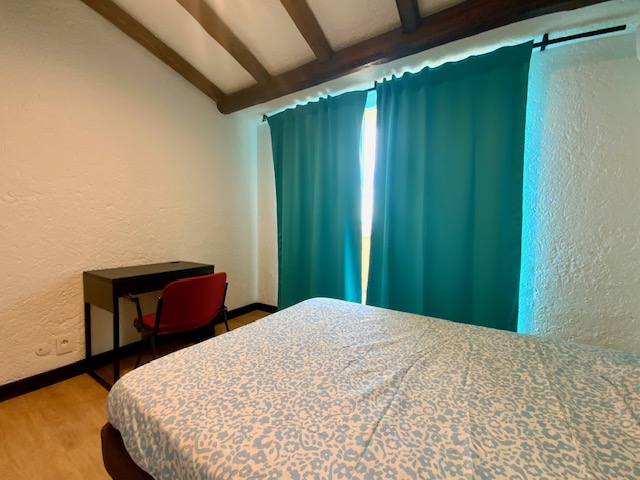 Cerchi indipendenza ma anche vita di comunità?
Le nostre camere singole offrono privacy e comfort...