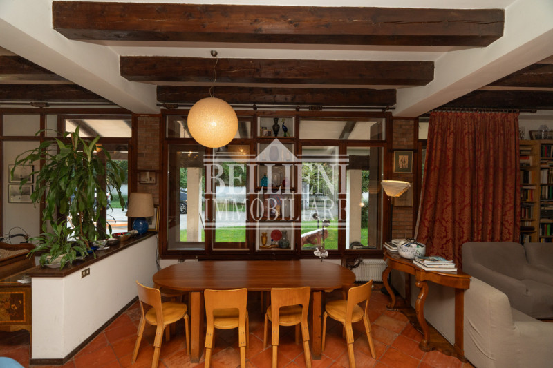 ANCONETTA- Proponiamo in vendita esclusiva villa singola di ampia metratura (circa 250 mq) costru...