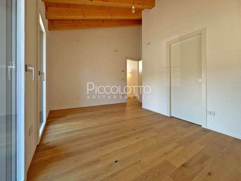 Rif. A5100 - Cavaso del Tomba, nuova villetta bifamiliare ubicata in zona tranquilla a pochi minu...