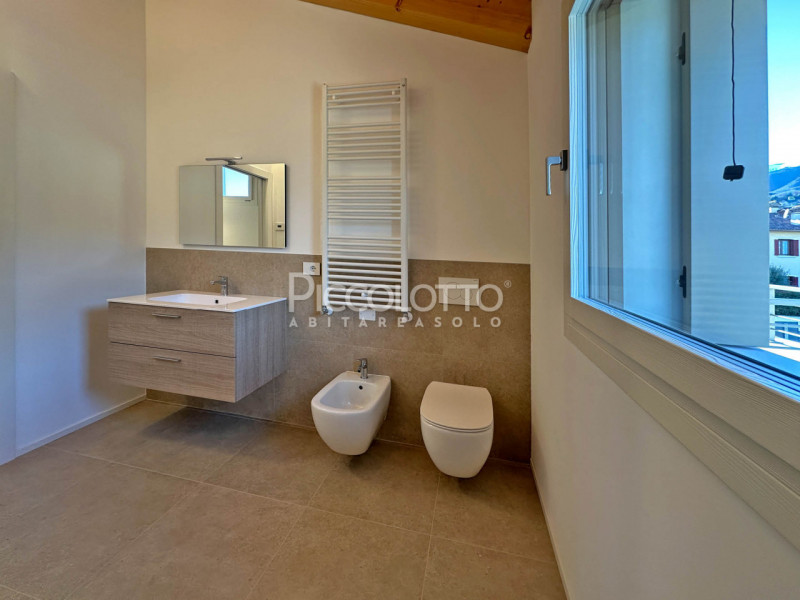 Rif. A5100 - Cavaso del Tomba, nuova villetta bifamiliare ubicata in zona tranquilla a pochi minu...