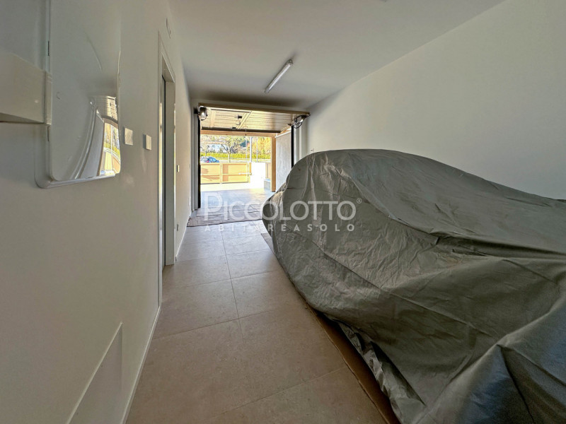 Rif. A5100 - Cavaso del Tomba, nuova villetta bifamiliare ubicata in zona tranquilla a pochi minu...